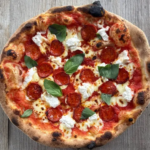 Modello pizza from above